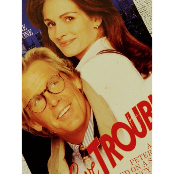 I Love Trouble (Movie Tie-In Cover) Peter Brackett - 1994 1st Printing PB Signet - Picture 11 of 11